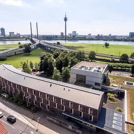 Hostel Jugendherberge Duesseldorf Dusseldorf