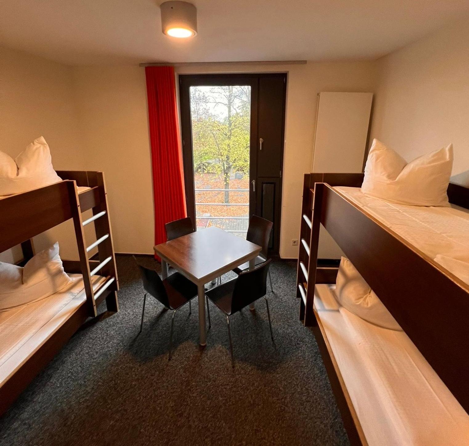 Hostel Jugendherberge Duesseldorf *